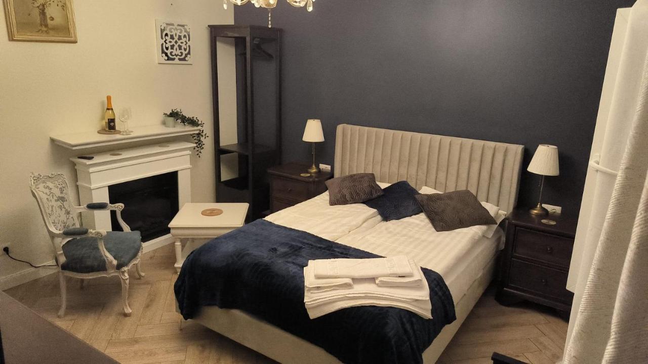 Luxury Airport Retreat Apartment Клуж-Напока Екстериор снимка